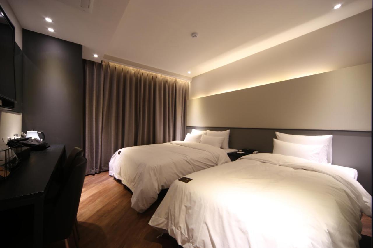 Hotel French Code Myeongji Busan Exterior photo