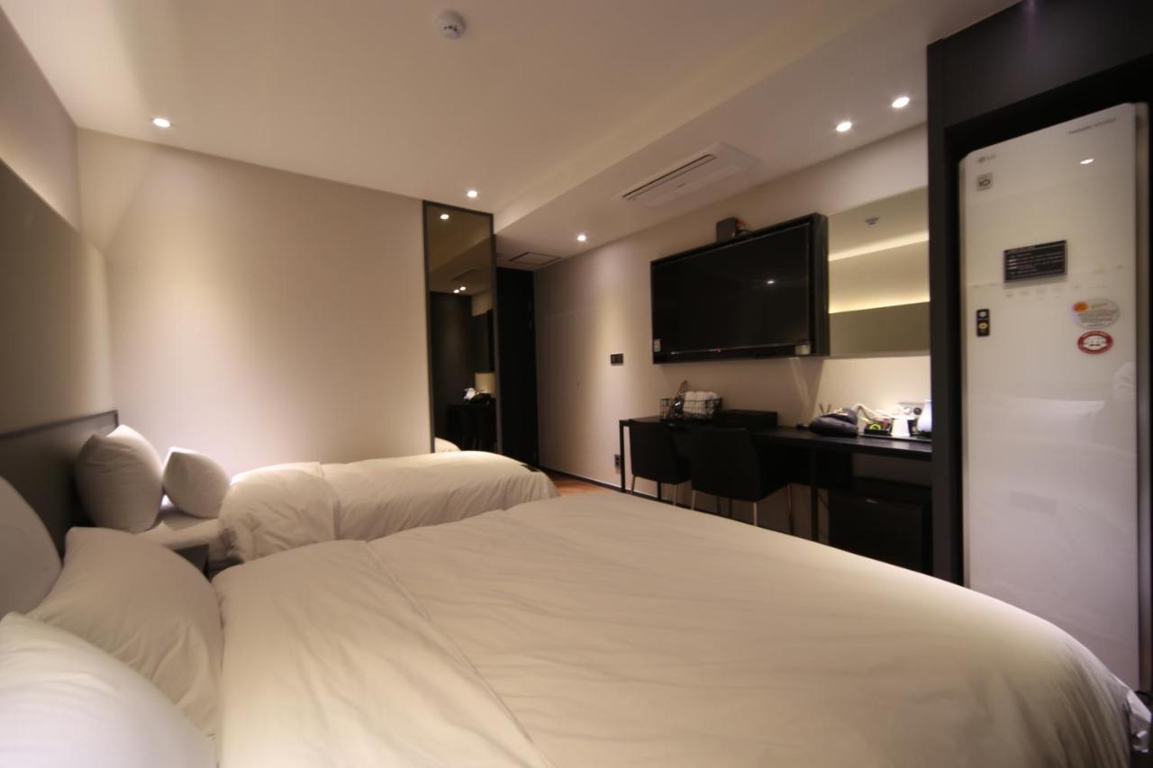 Hotel French Code Myeongji Busan Exterior photo